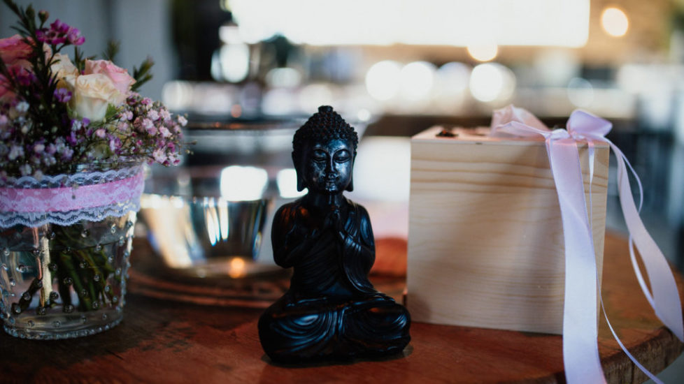 Buddha auf dem Trautisch